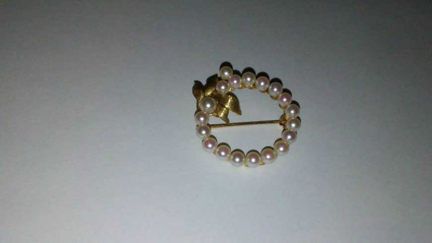 14K Gold Cultured Pearl Circle Pin, 3.5 dwts – $325 (midwood)