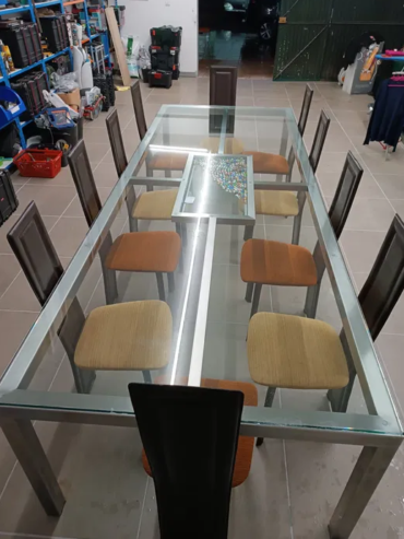 glass dining table